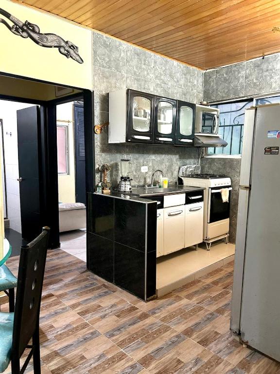 apartamento en el rodadero - 2