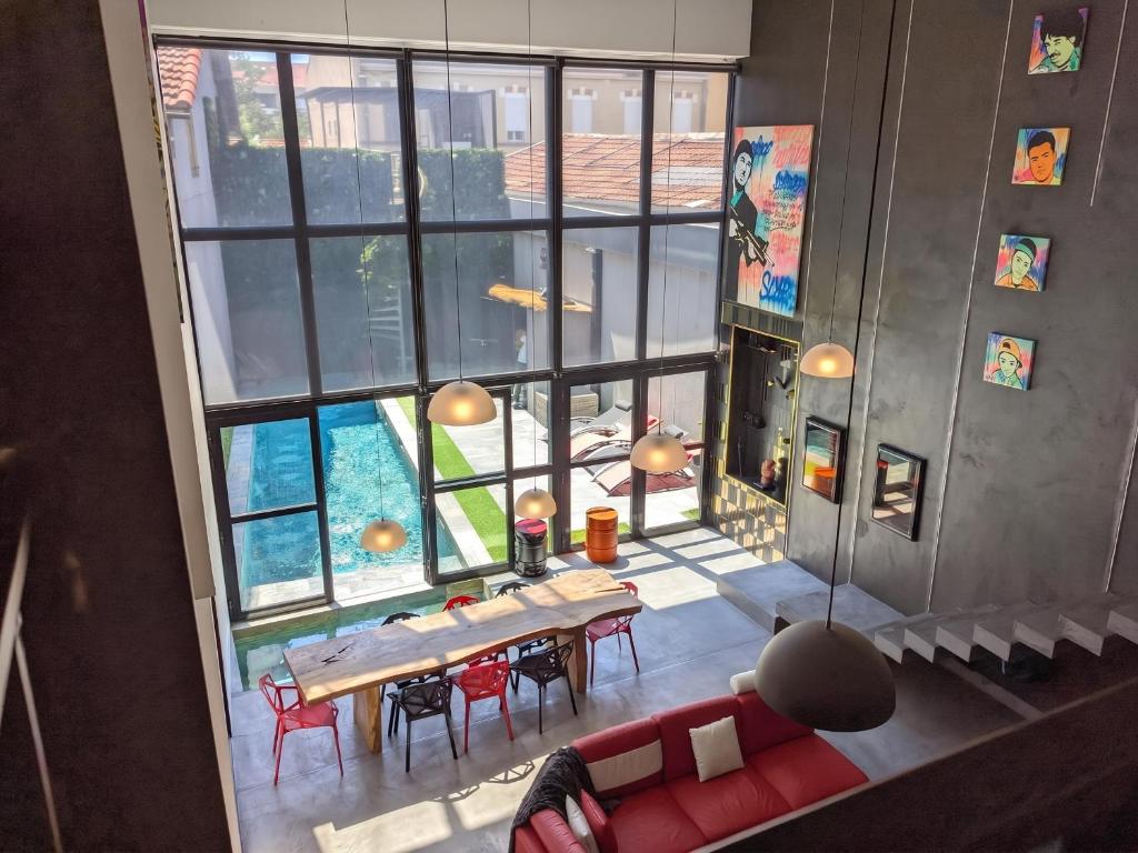 Villa élégante à Marseille avec grande piscine privée - 3