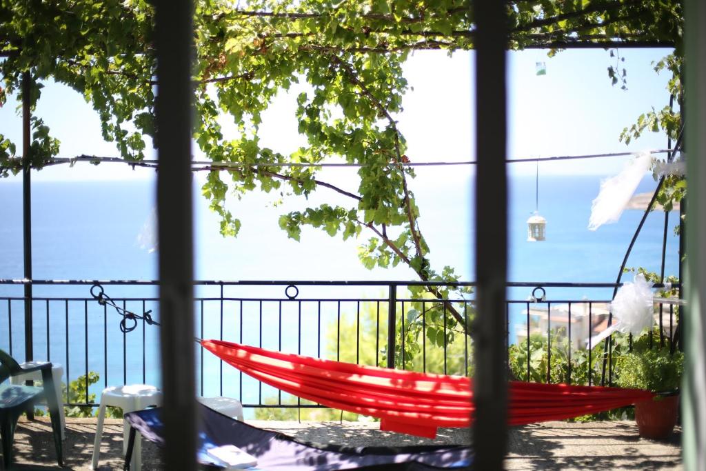 Valentina Rooms — Hotel in Qeparo