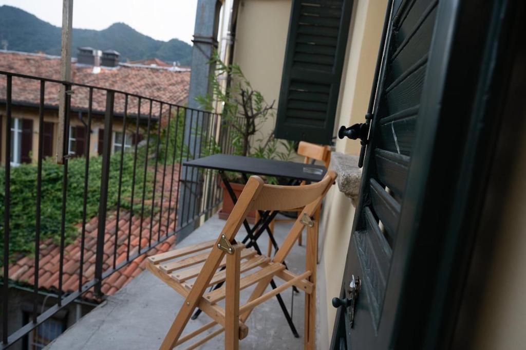 Studio d'Arte nel Cuore di Como - 2