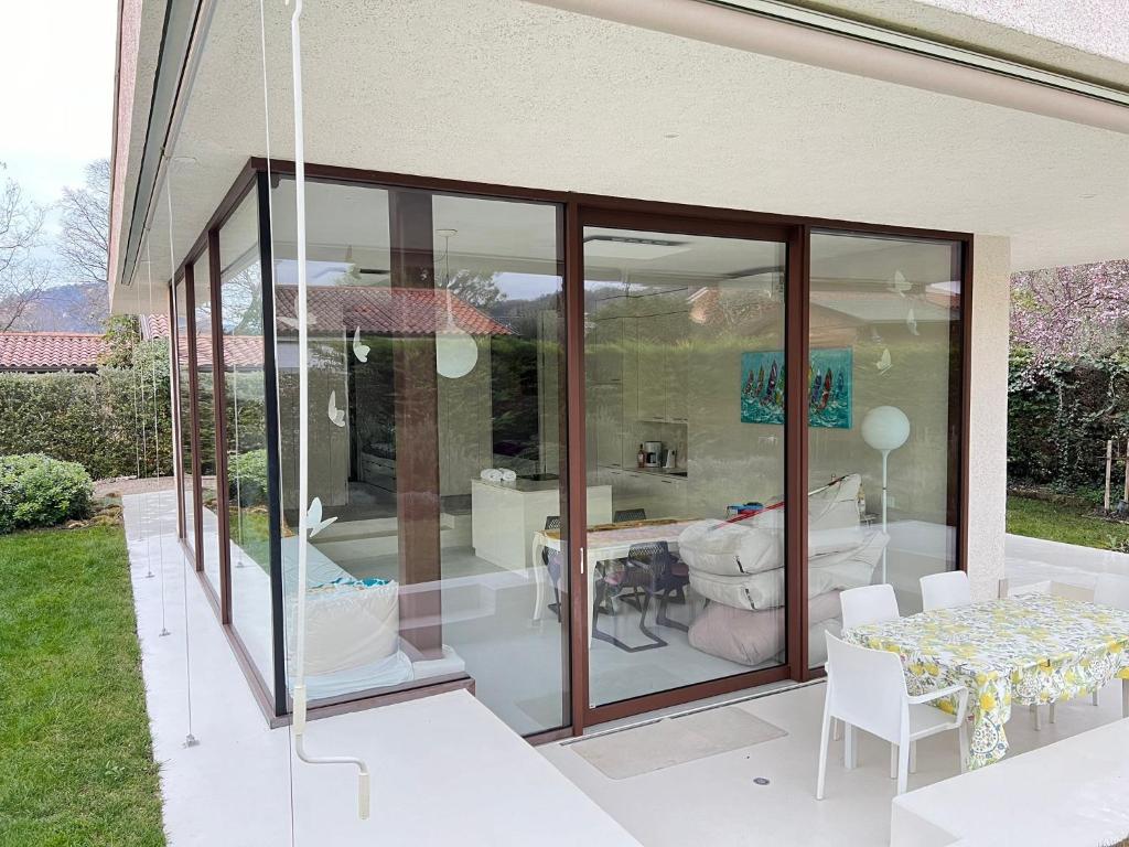 Villa Vista Lago by Susanne Living - 4