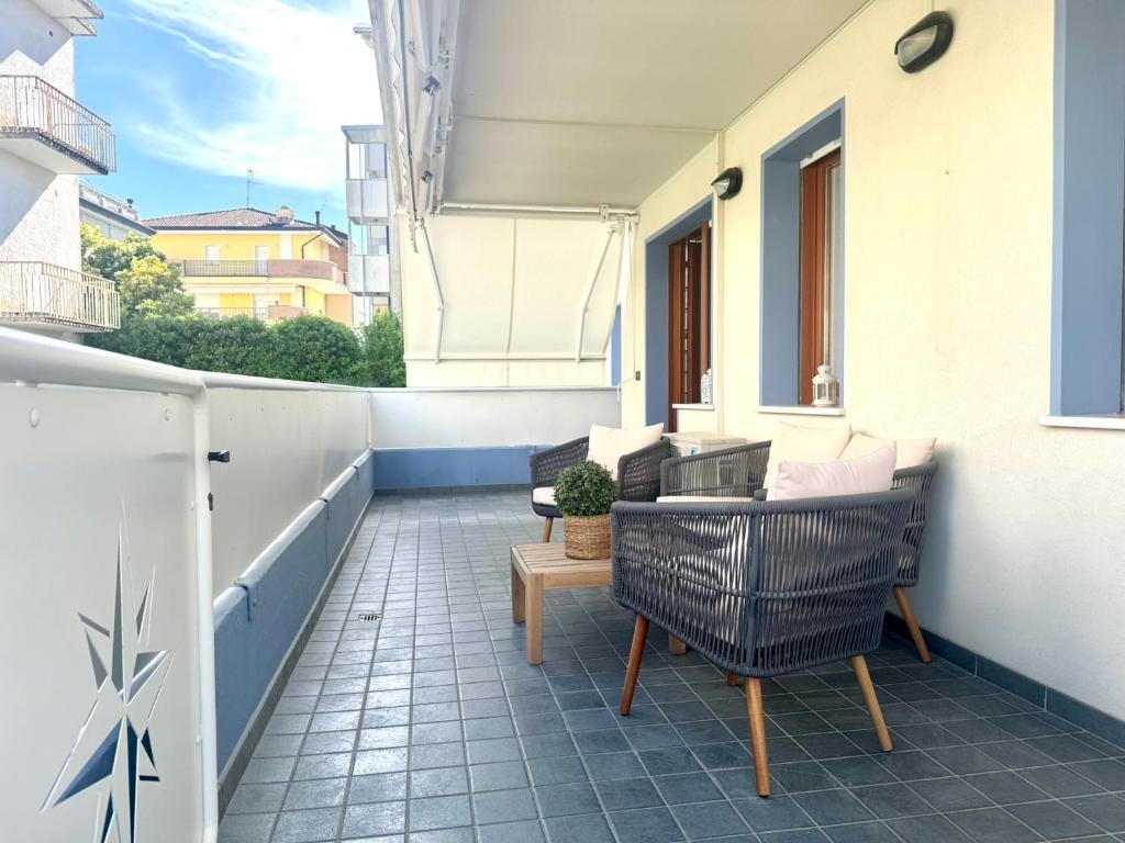 Blue Coral Apartment - City Center - 2