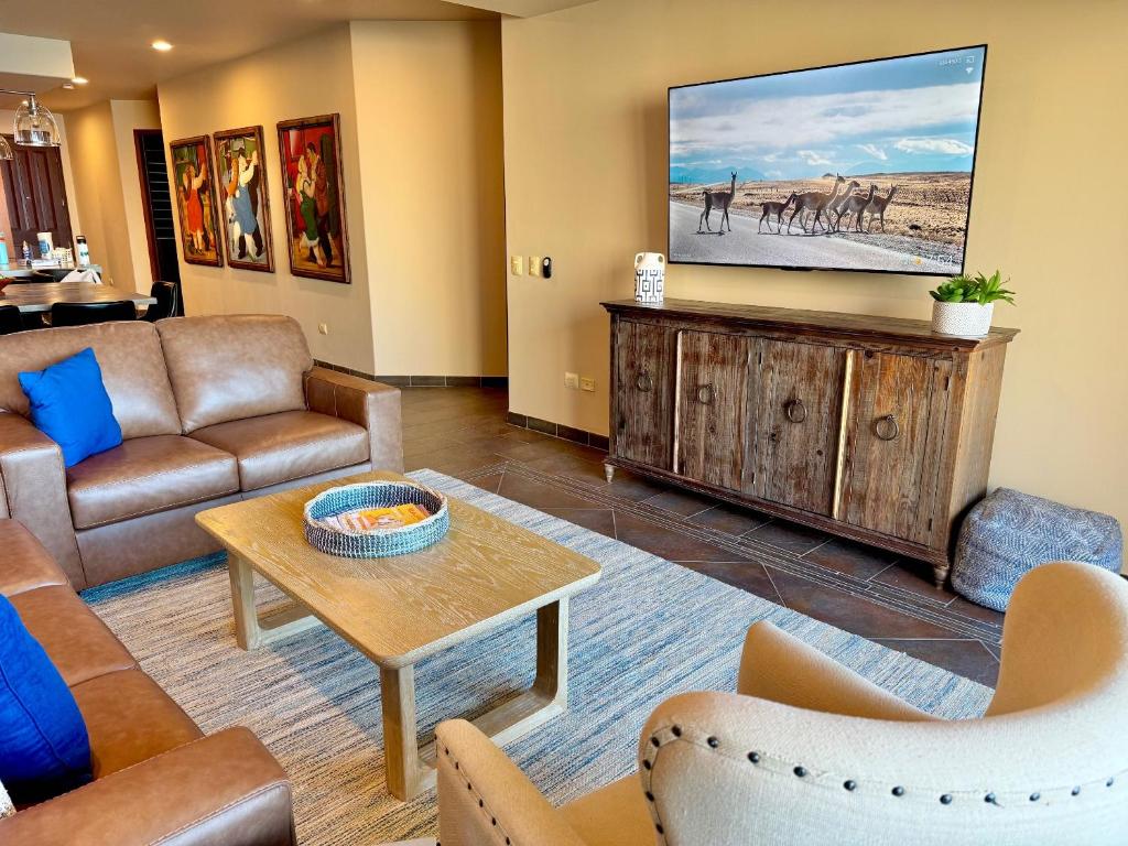 Las Palomas Phase II Cabrillo 904 Exceptional Oceanview 2BR 2BA Unit - 2