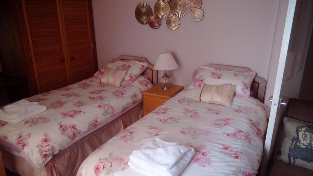 Kings Arms Holiday Apartments photo