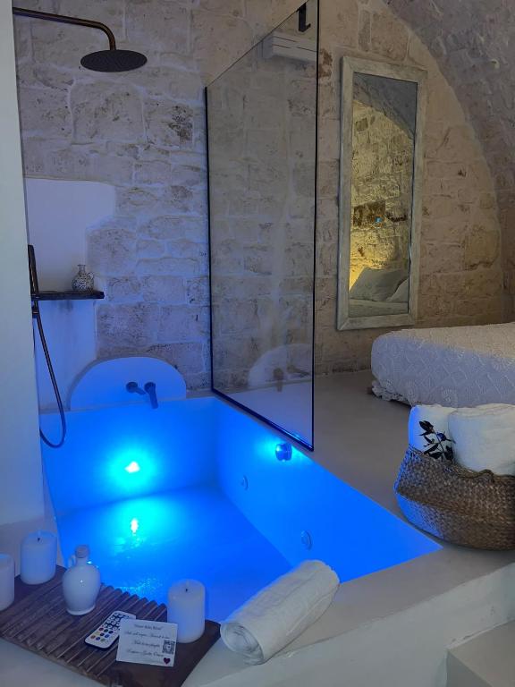 Amantía suite romantica con Jacuzzi privata - 2