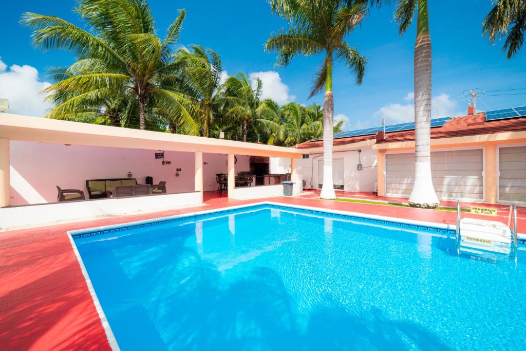 Private Villa with Pool and Tennis Court, 7 BR - 5
