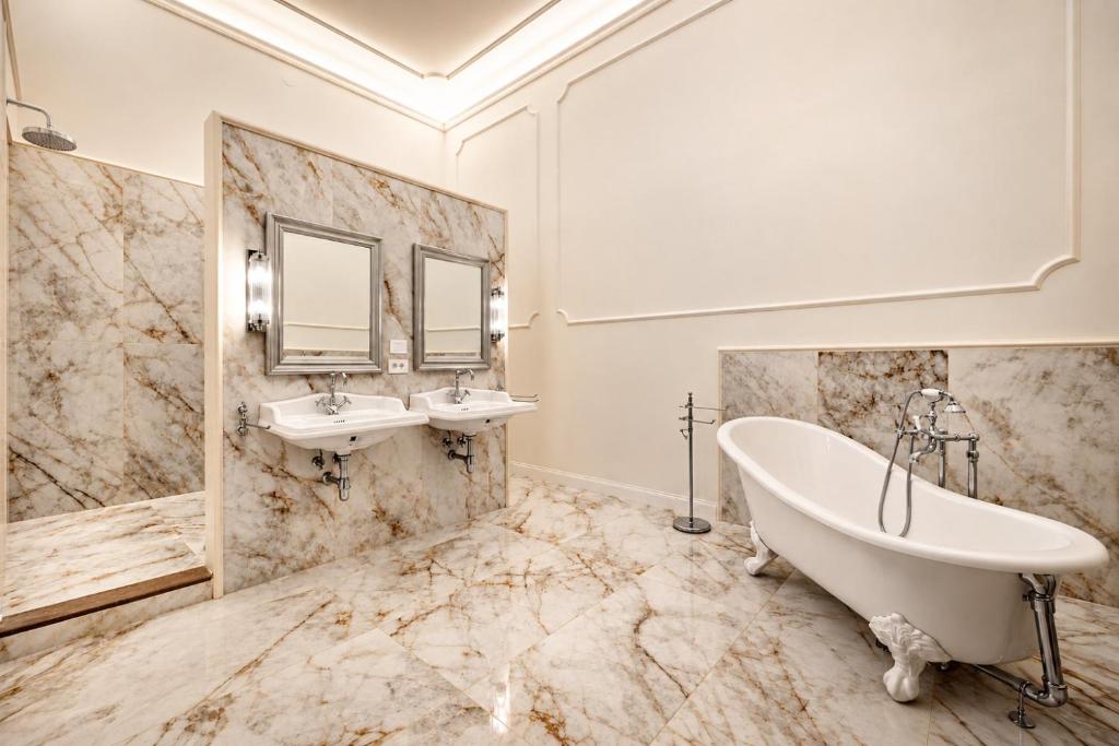Residenza D Epoca five suites - Il Magnifico - 2