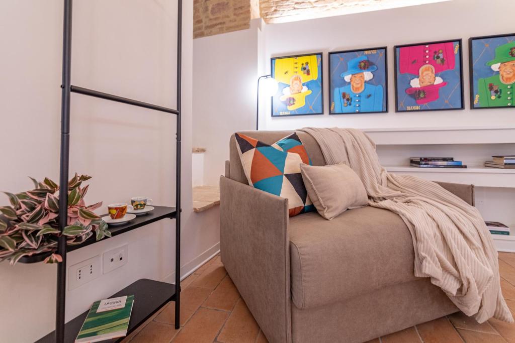 MAMO Queen & King Side Royal Perugia Loft - 4