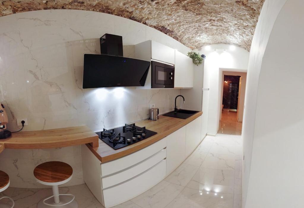 Modern Design luxury apartment Salerno center - 5