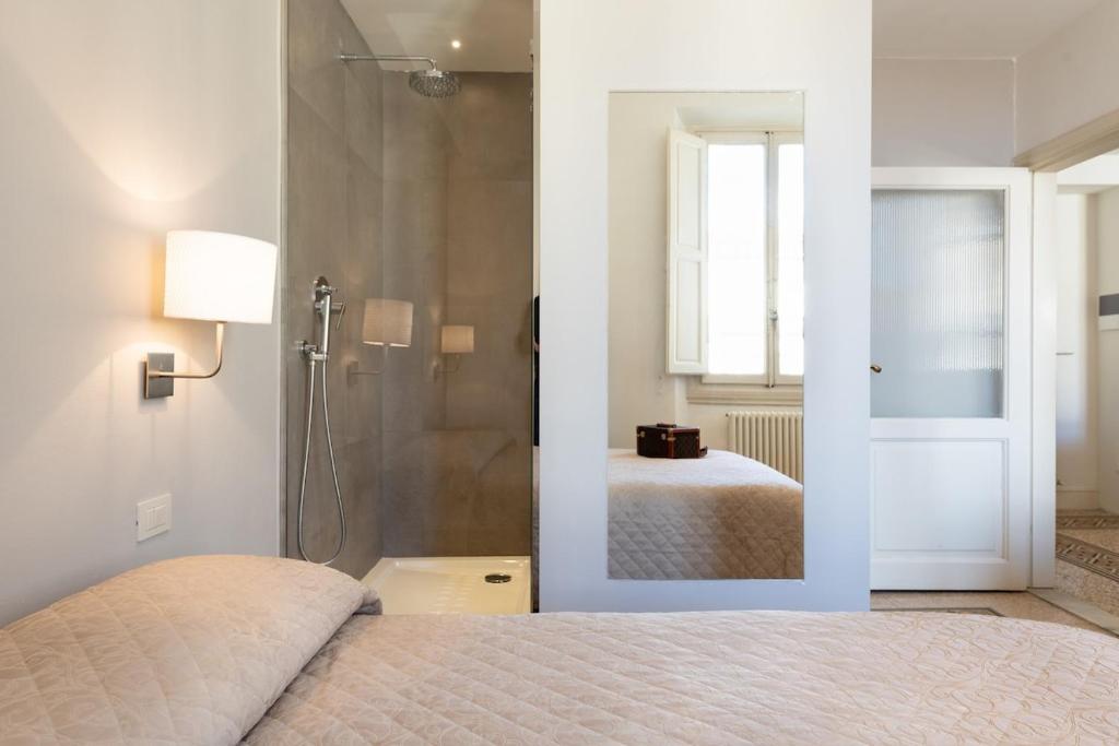 Loft with panoramic terrace overlooking the rooftops of Florence - 2