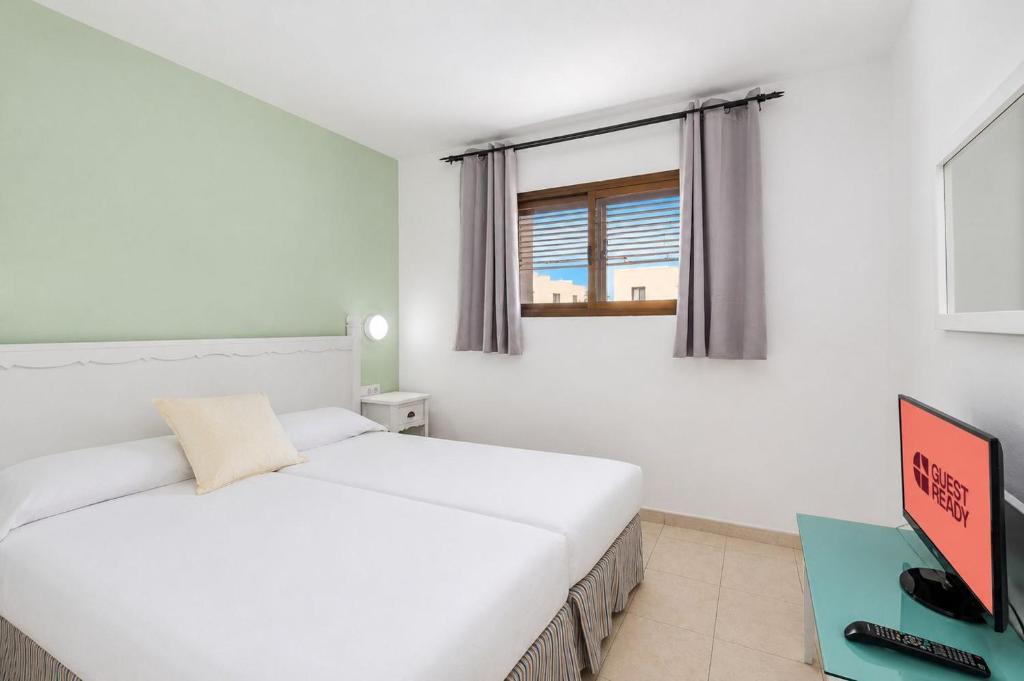 GuestReady - Bright Retreat with Outdoor Pool - 4