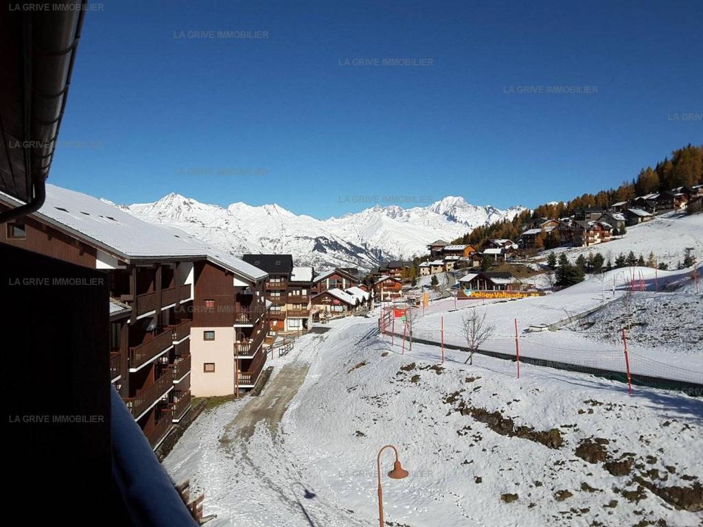 Paradiski proche pistes et commerces vallandry - 3