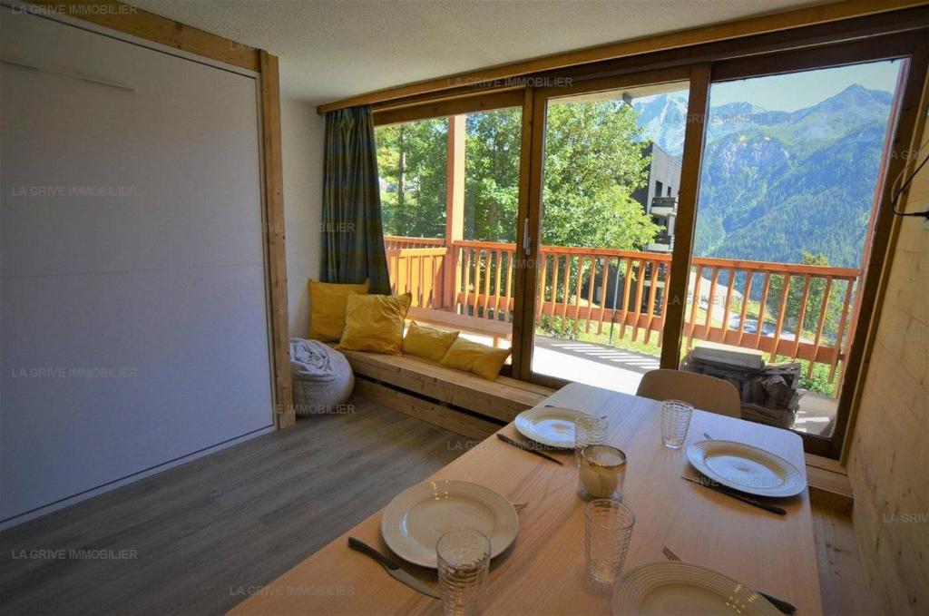 Paradiski rénové proche pistes et commerces plan peisey - 2