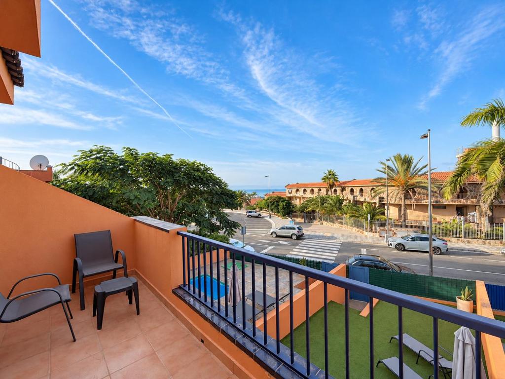 Meloneras BM59 south facing near the sea by CanaryScape - 1