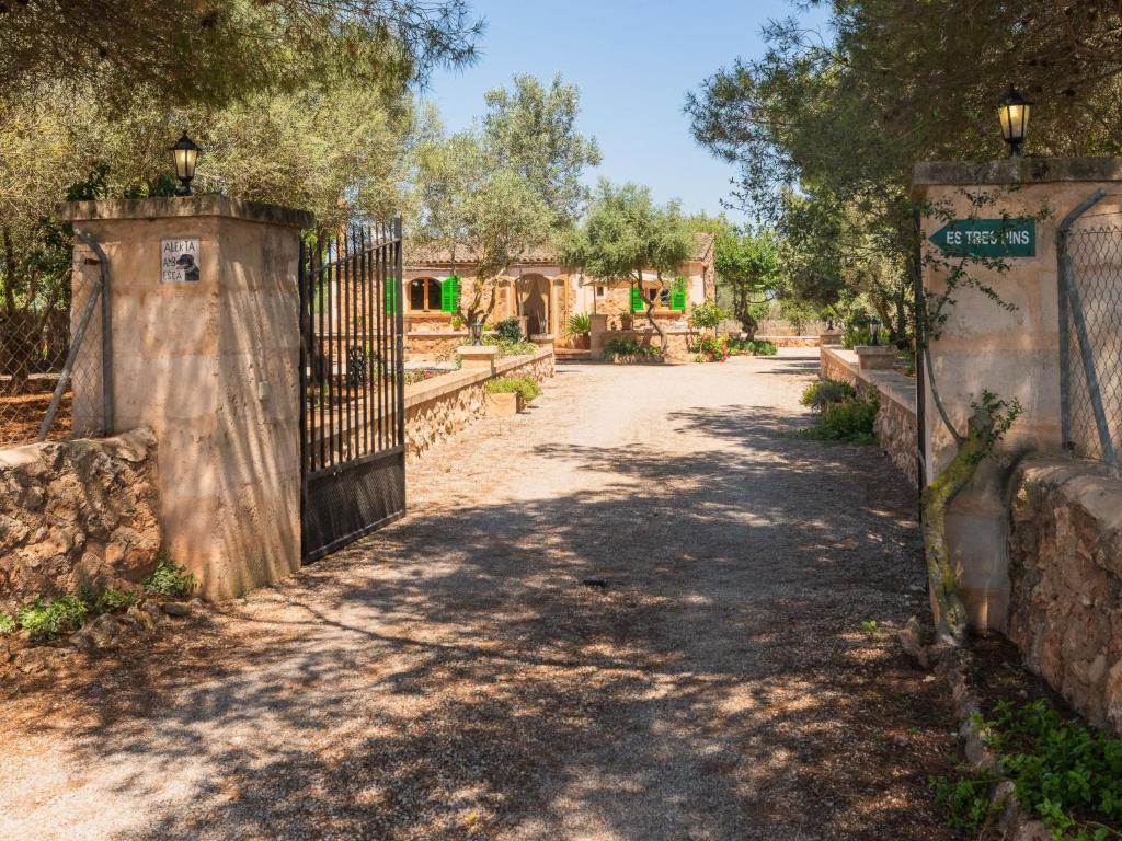 ebcbfaebca - Holiday Home Villa Es Tres Pins - 4