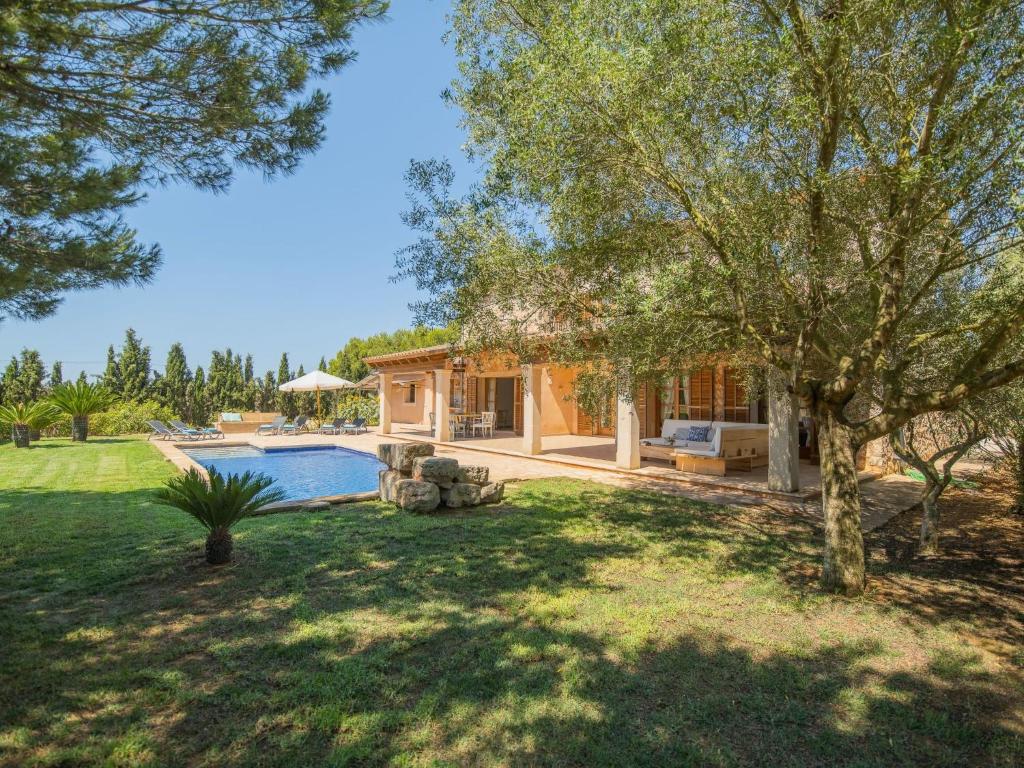 cafdeadbffde - Holiday Home Villa Ses Quaranta - 1