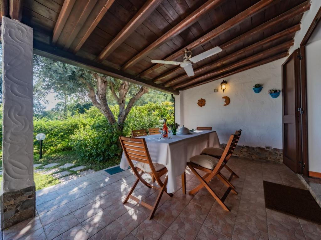 eeebdedacddbafdaafcd - Holiday Home Haus in Costa Rei mit Terrasse- Garten und Grill - 2