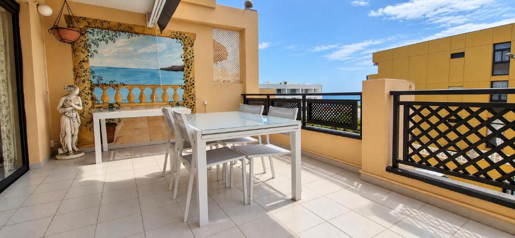 Sunny Sunset Terrace by Dream Homes Tenerife - 2