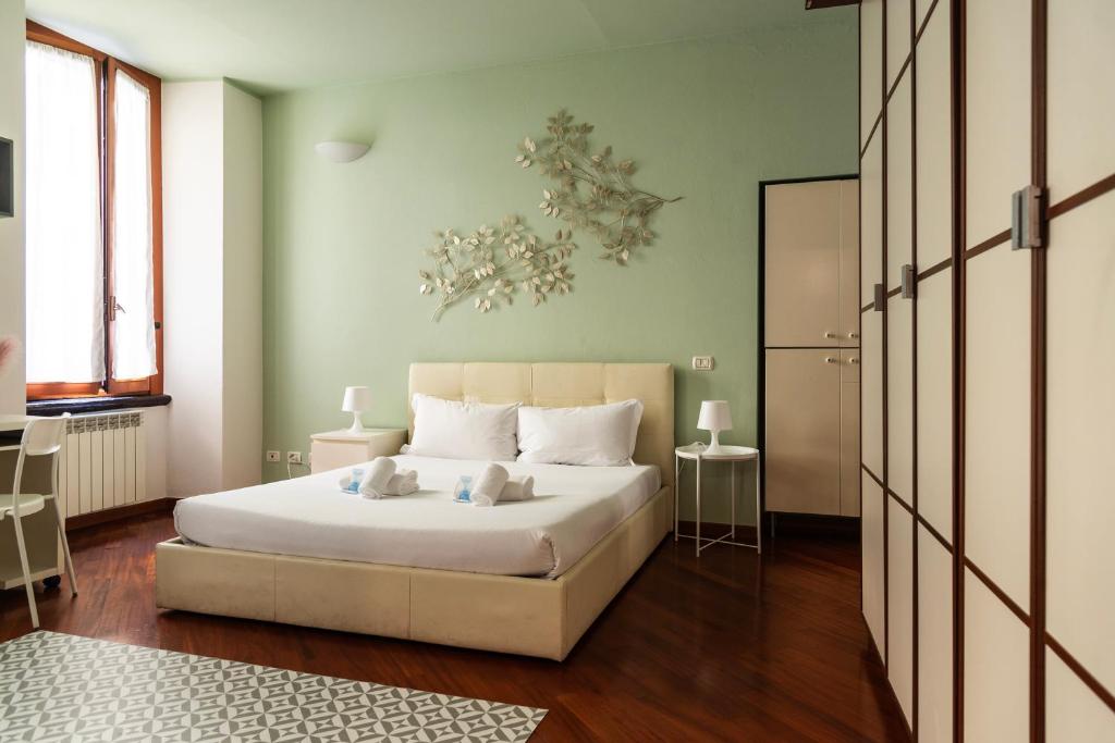 Youhosty - Corso di Porta Ticinese 12 - 1