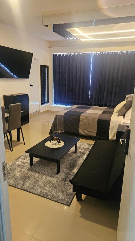 De Paso Suite - 1