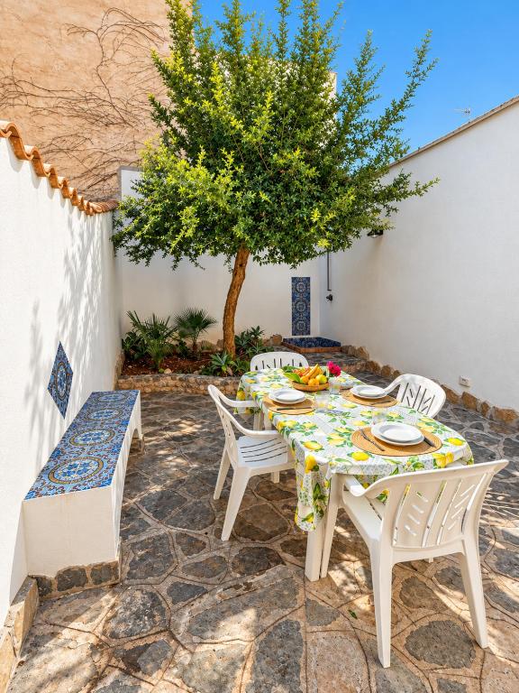 San Vito Retreat house with garden - 3