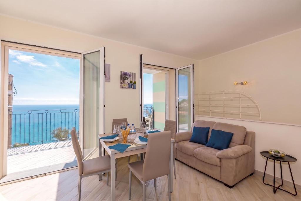 Serena 1 Amazing Sea View - Happy Rentals - 4