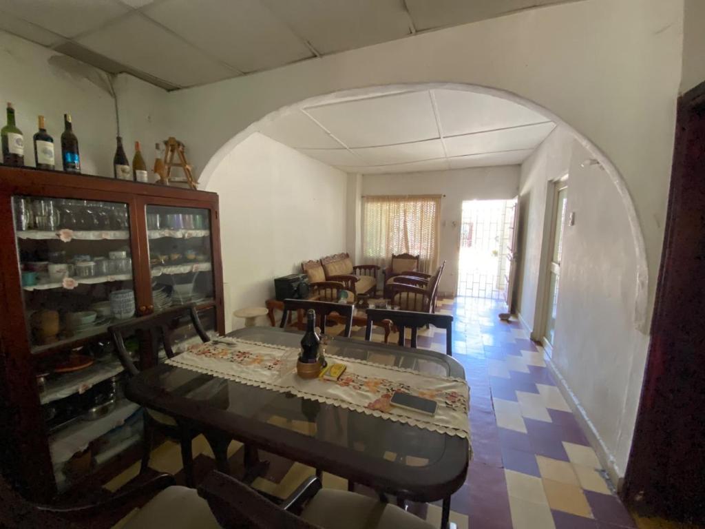 Casa Delis Hostal Santa Marta - 2