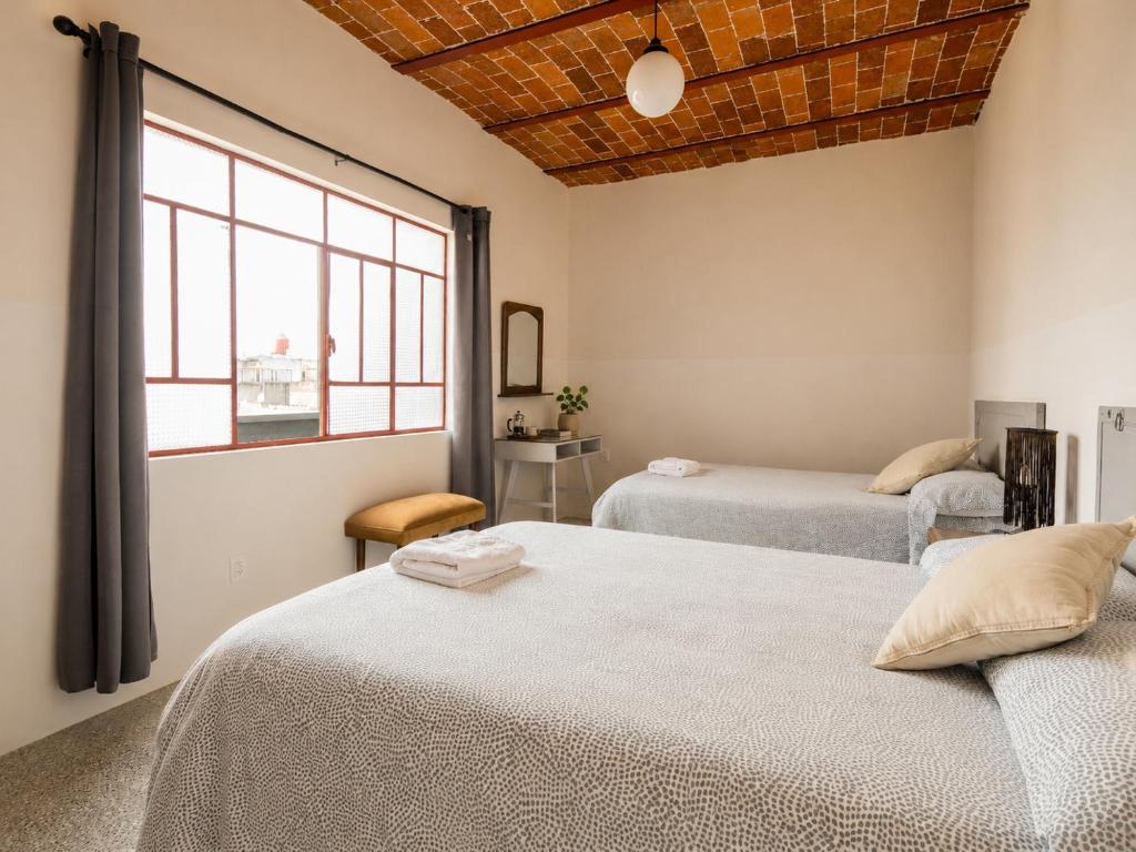 Departamento #205 en Centro Histórico con terraza panorámica compartida - 4