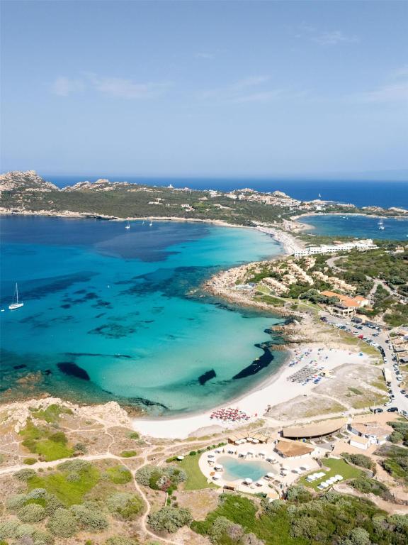 Mangia's Santa Teresa Sardinia, Curio Collection by Hilton - 2