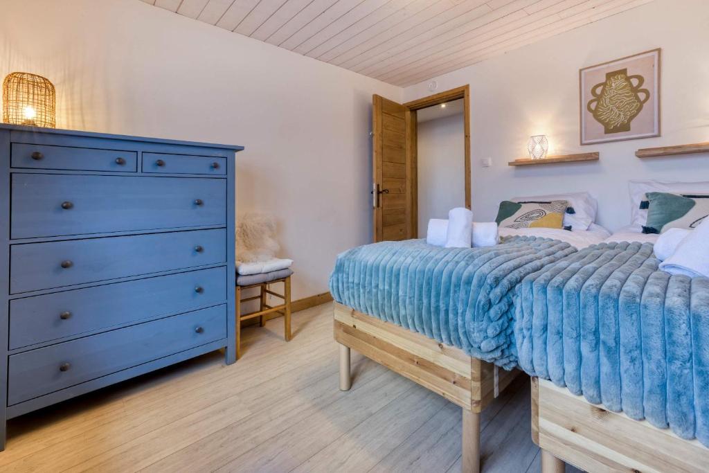 Vieux Guide by Pangea Services - Panoramic views 3mins walk to centre parking - 4