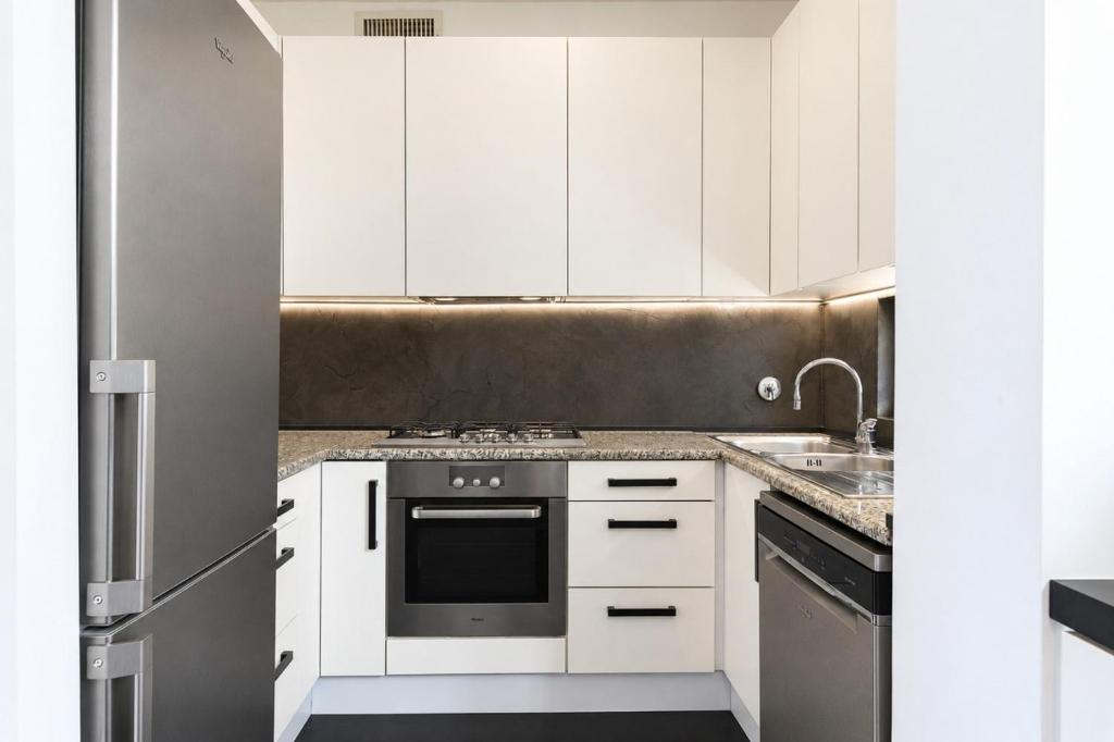 Peaceful Penthouse with Garage by NDP rent - 4