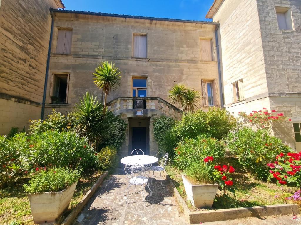 Appartement convivial à Uzès 85 m² avec terrasse - 3