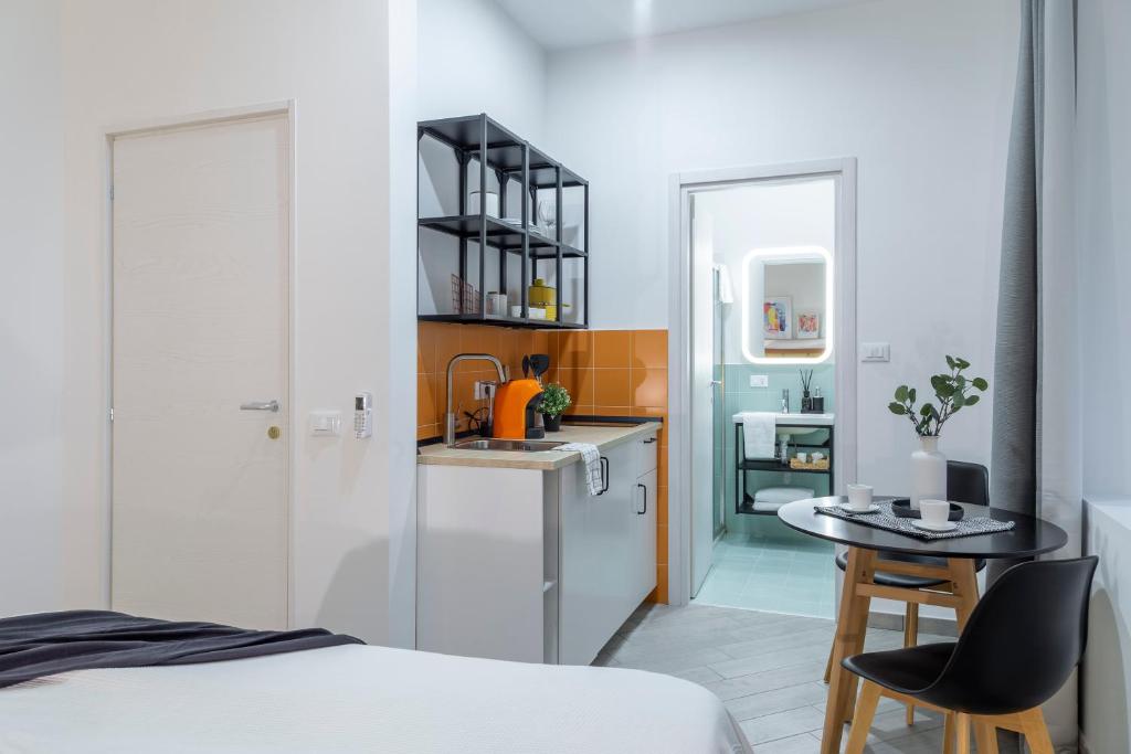 Lovely nest in the city center Fast WiFi - 5