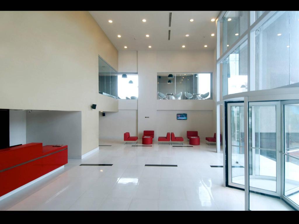 Keys Select by Lemon Tree Hotels, Visakhapatnam フロント・ロビー