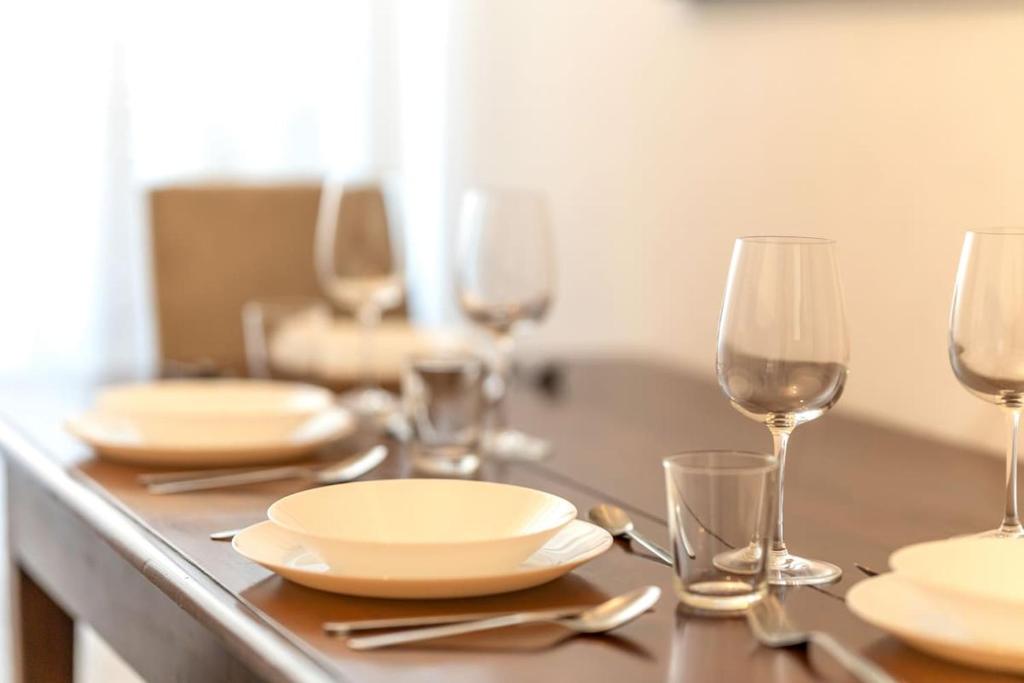Elegance and Design in the heart of Milan with Wi-Fi - 2