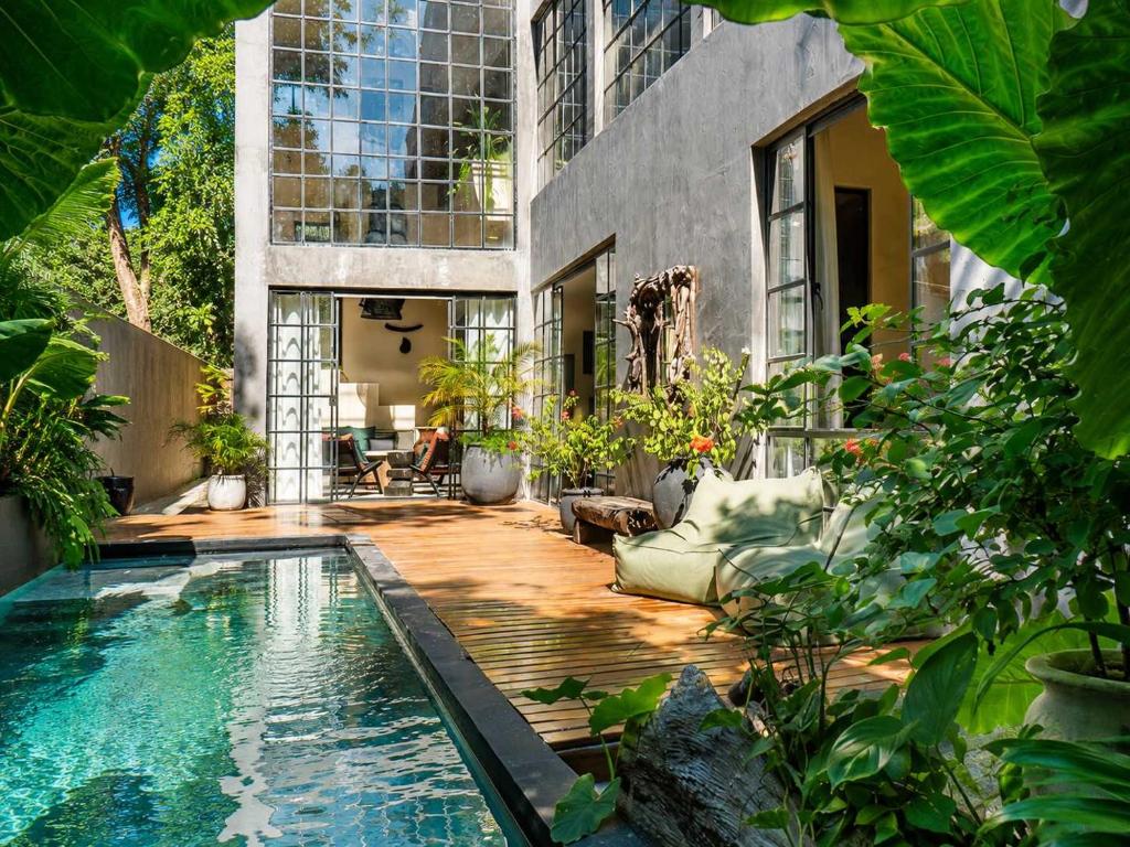 Majestic 5BR Villa - Rooftop Jacuzzi and Concierge in Tulum - 4