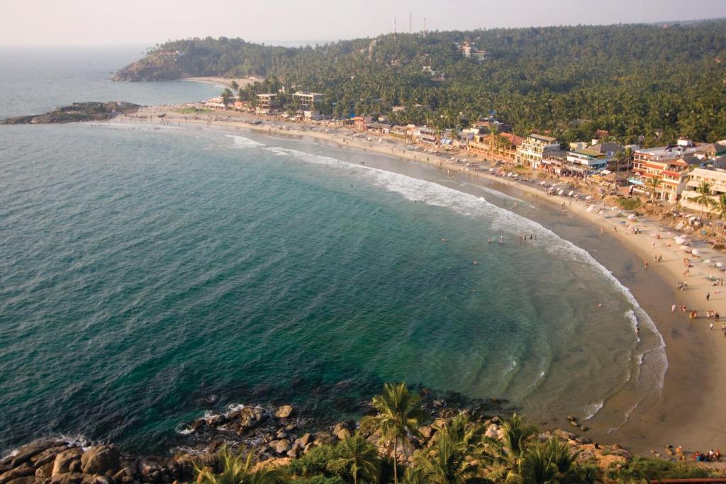 Abad Harmonia Ayurveda Beach Resort photo