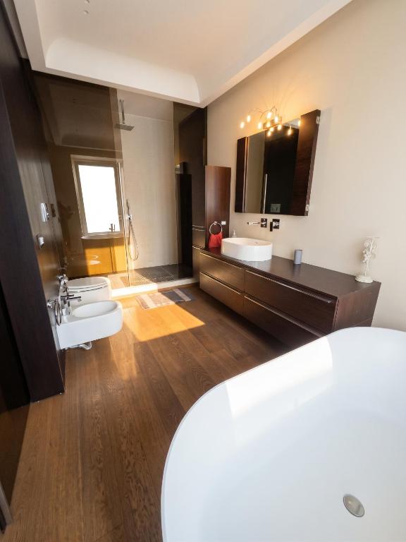 Spacious Apartment in Catania, terrace & city view - 4