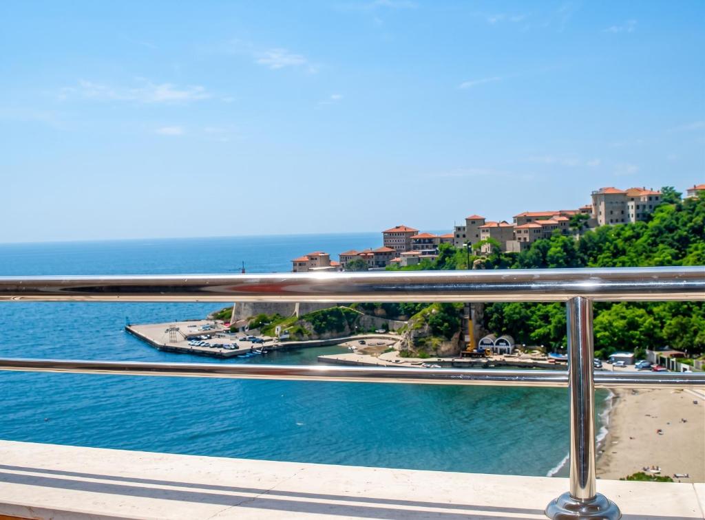 Sea View Apartment - Ulcinj - 40 sqm - 3