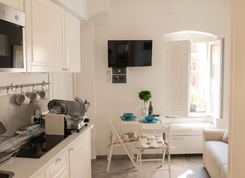 Cozy studio Monterosso al Mare 22 m² with air conditioning - 2