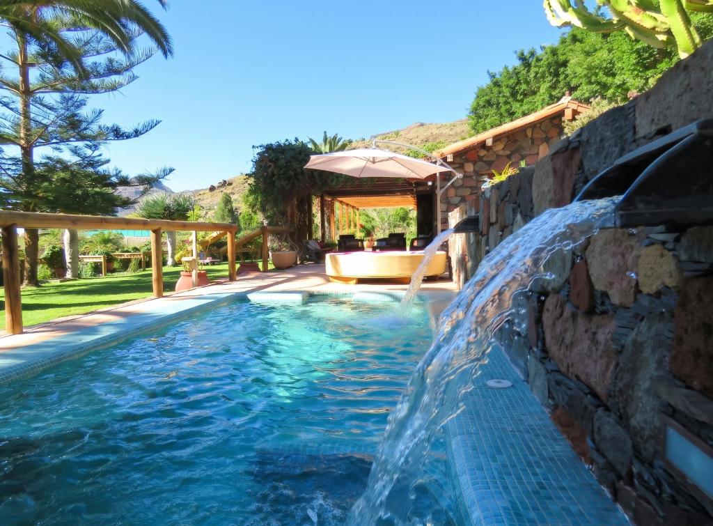Cozy villa in San Bartolomé, 130 m², pool - 1