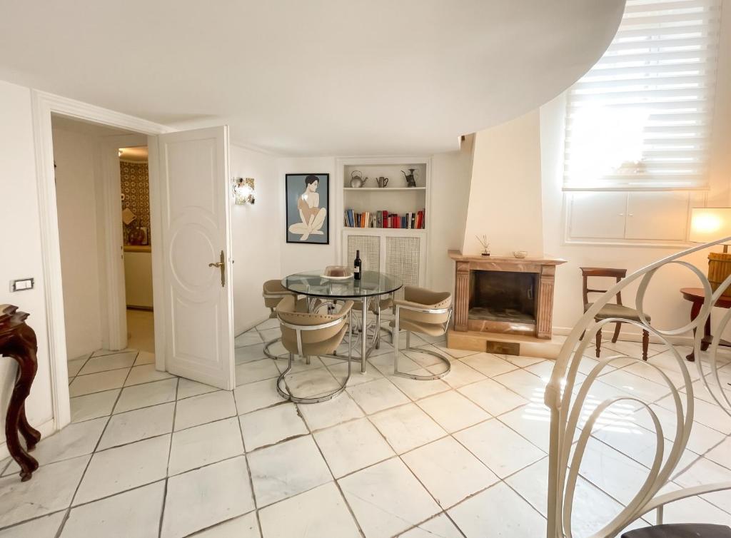 Comfortable Apartment in the Heart of Rome, 65m², City View - 5