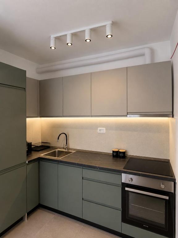 New Cozy Urban Apartment - 4