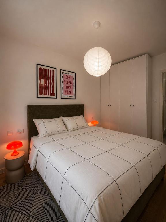 New Cozy Urban Apartment - 5