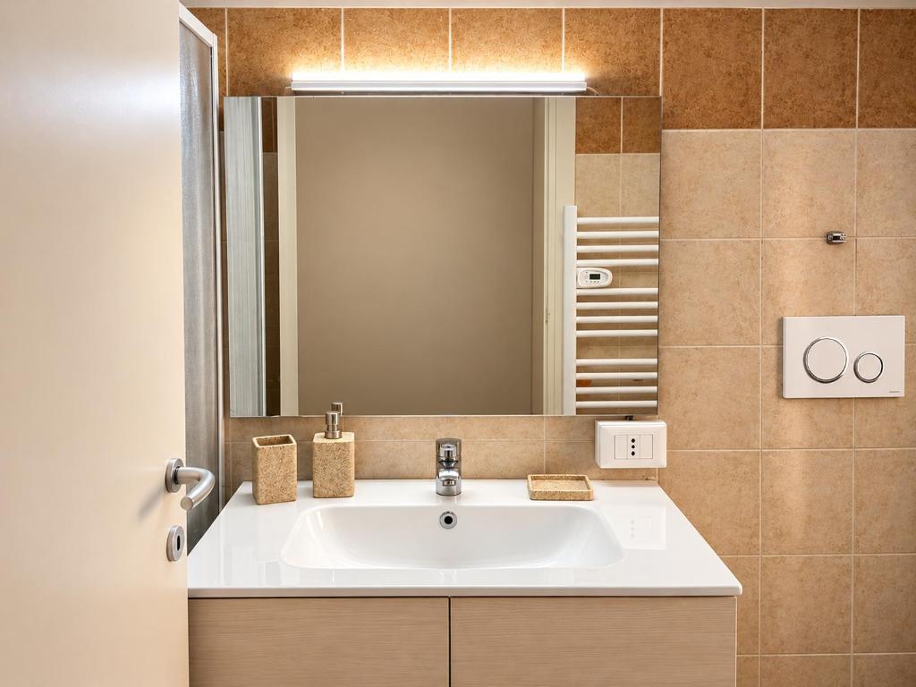 Arena Living - 4