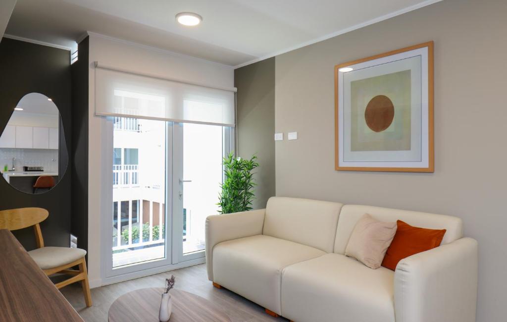 Urban Executive Apartments in Miraflores by Geko - 2