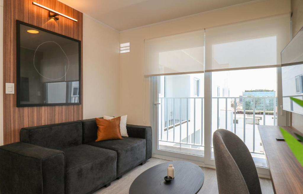 Urban Executive Apartments in Miraflores by Geko - 3