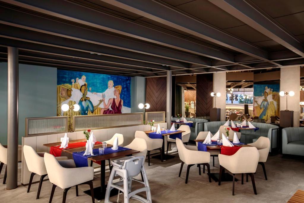 Riolavitas Resort & Spa — Restaurant & bars in Side