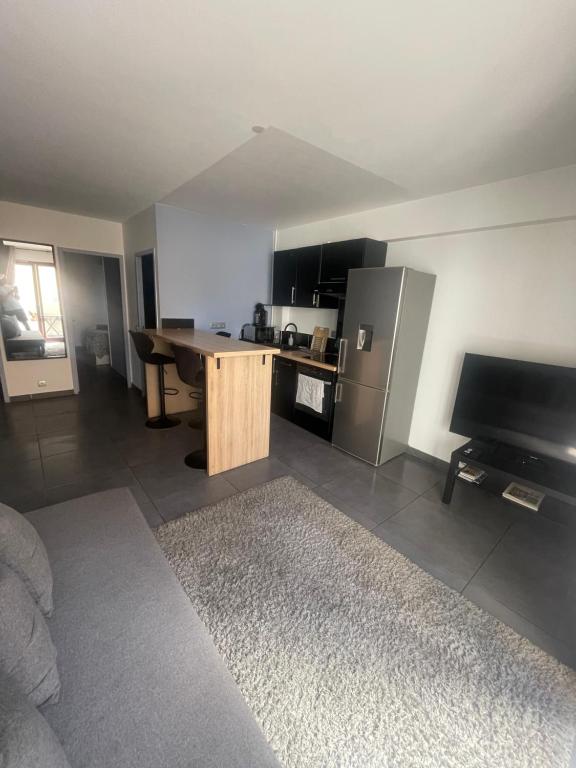 Appartement moderne face gare St Charles - 4
