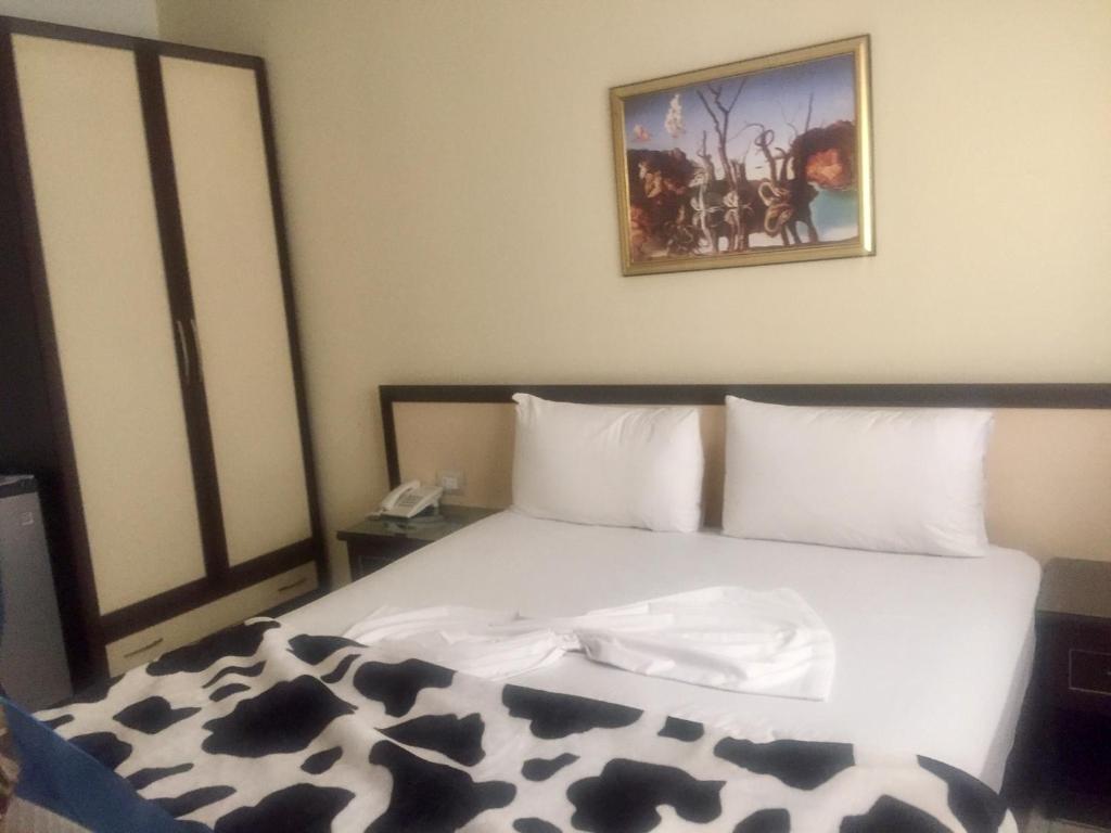 Sunrise Hotel Cameria photo